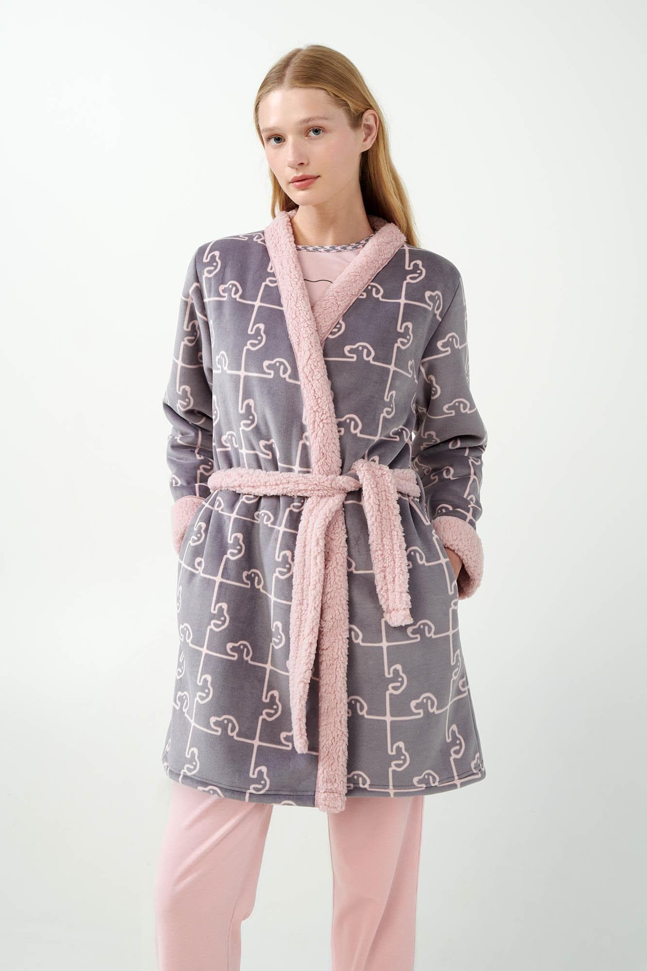 1_0628128494_1bellaboutiqe