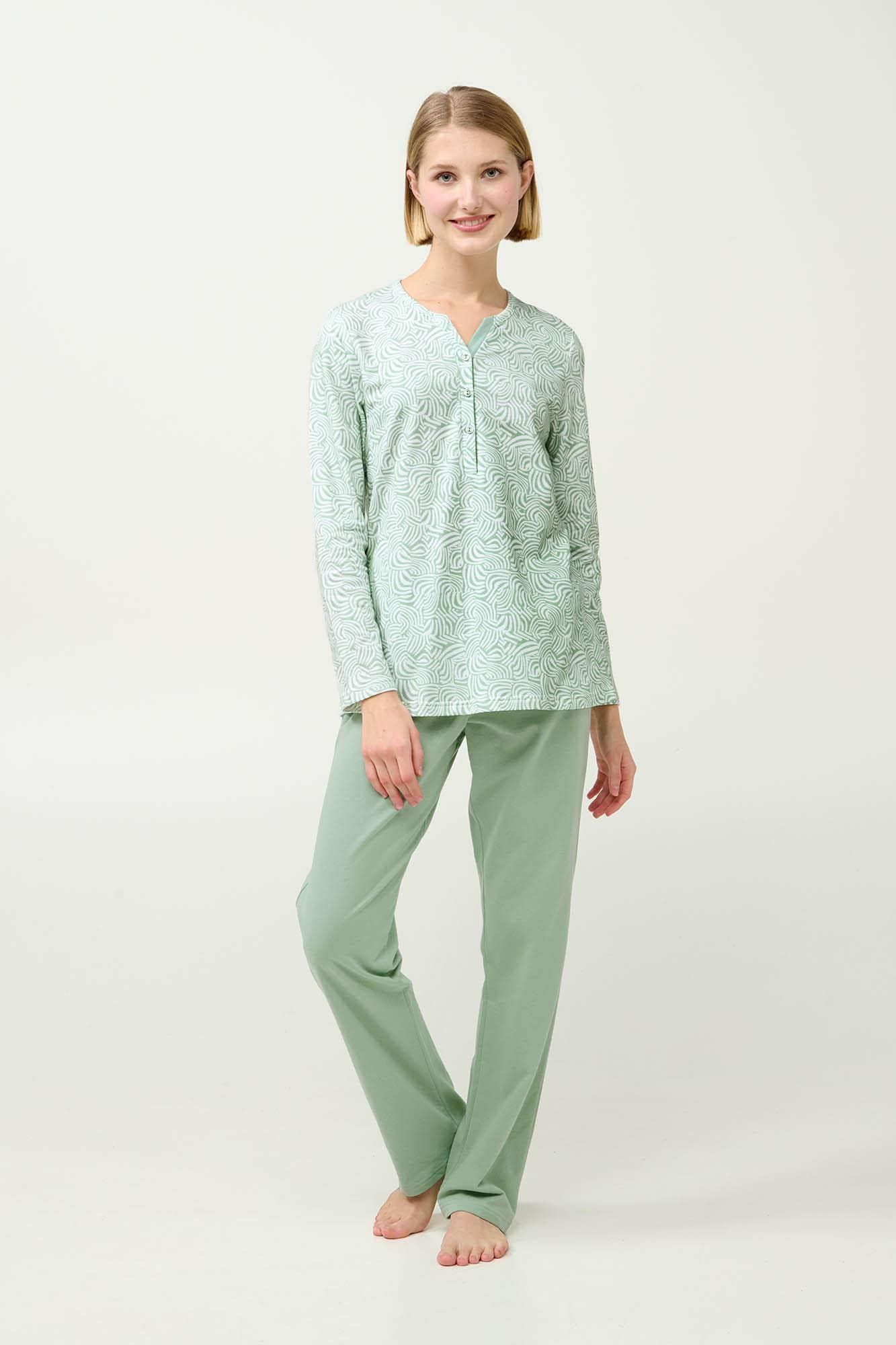 2_0967126010_1_3bellaboutiqe